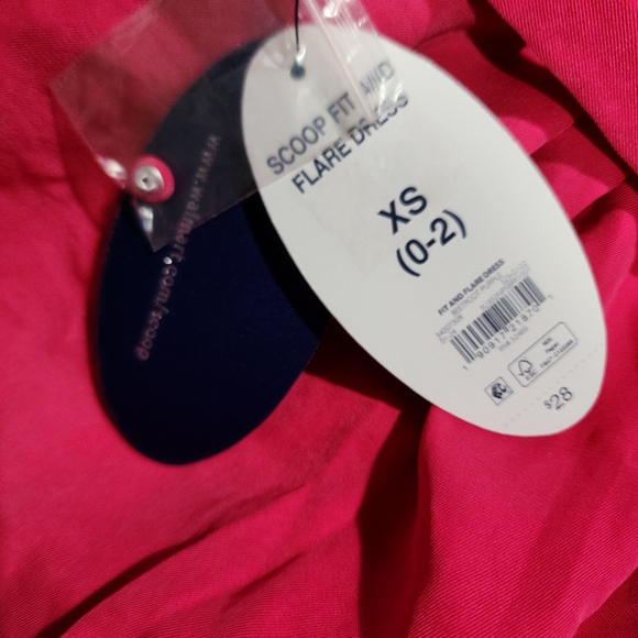 NWT Scoop Fit and Flare Dress Size S - Picture 3 of 5